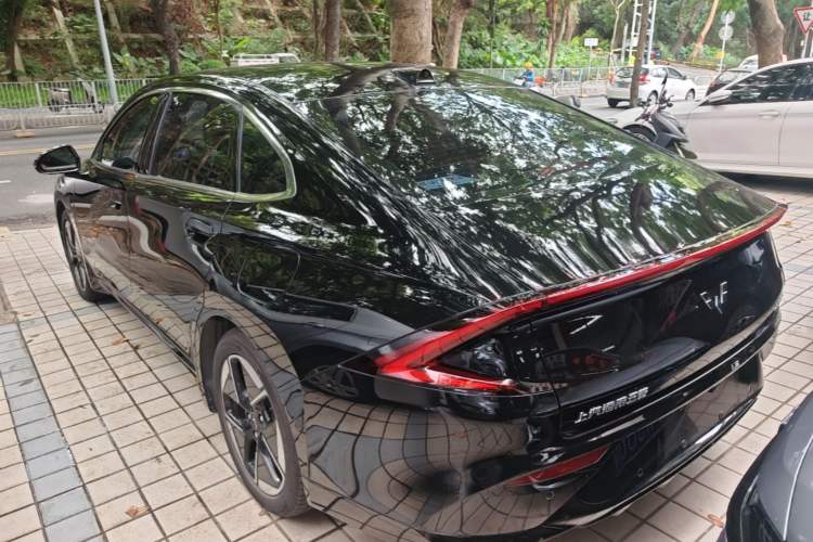 Used Wuling Xingguang 2025 610 km Smart Flagship Version Rear Left 45 Deg