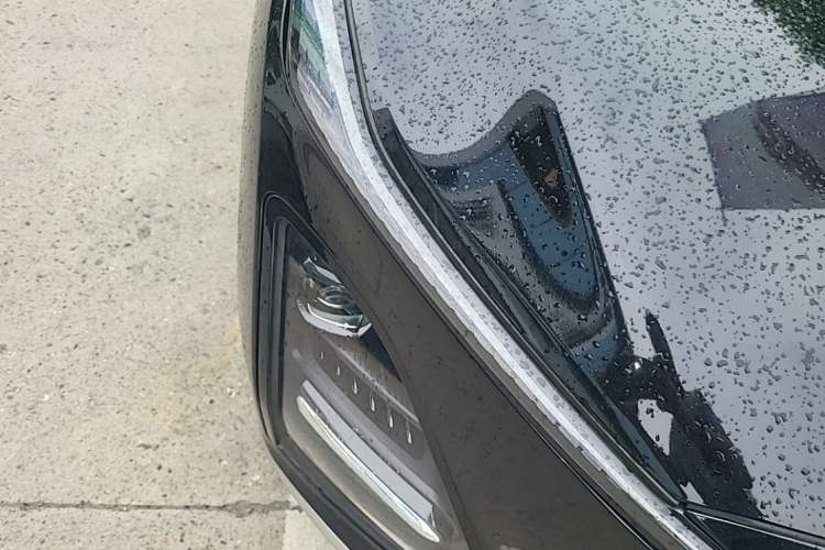 Used Wuling Xingguang 2025 610 km Smart Flagship Version Right Front Headlight