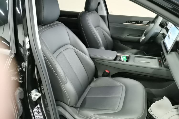 Used Wuling Xingguang 2025 70km Smart Standard Version Right Front Seat