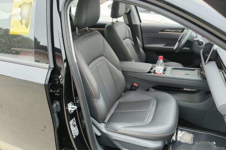 Used Wuling Xingguang 2025 70km Smart Standard Version Right Front Seat