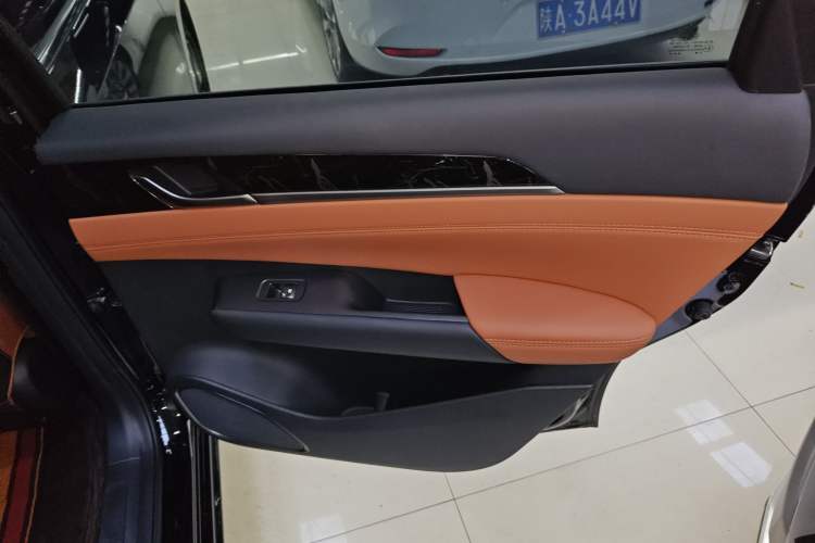 Used Wuling Xingguang 2025 610 km Smart Flagship Version Right Rear Door Interior