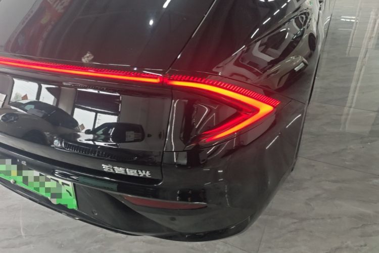 Used Wuling Xingguang 2025 610 km Smart Flagship Version Right Rear Taillight