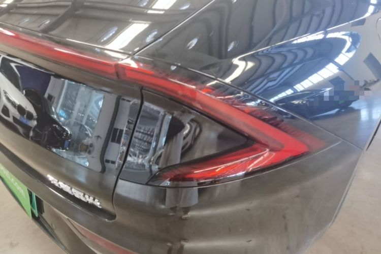 Used Wuling Xingguang 2025 70km Smart Standard Version Right Rear Taillight