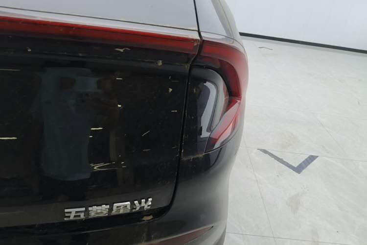 Used Wuling Xingguang 2025 610 km Smart Flagship Version Right Rear Taillight