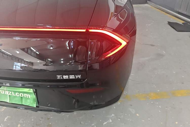 Used Wuling Xingguang 2025 150 km Smart Pilot Version Right Rear Taillight