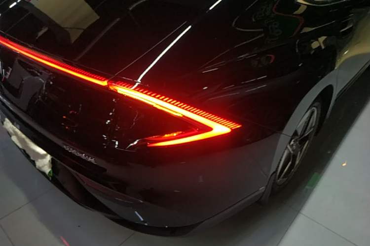 Used Wuling Xingguang 2025 150 km Smart Advanced Version Right Rear Taillight