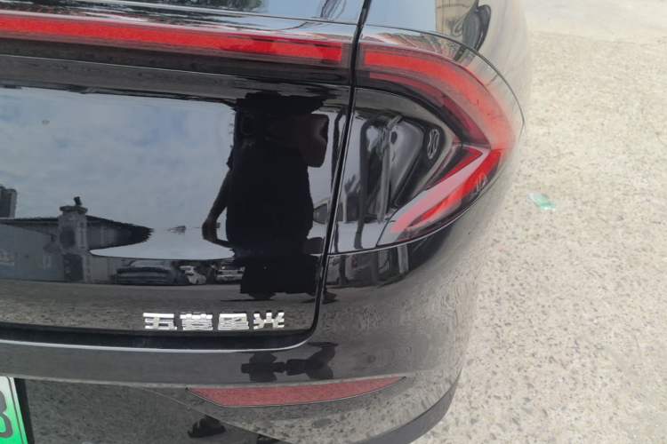 Used Wuling Xingguang 2025 610 km Smart Flagship Version Right Rear Taillight