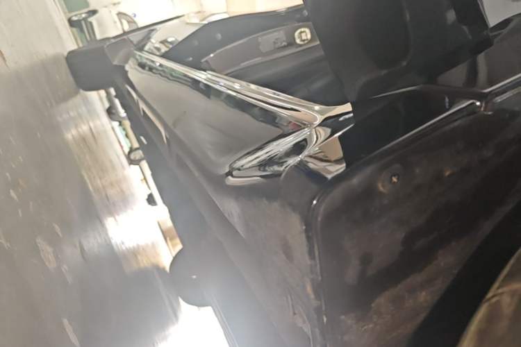 Used Wuling Xingguang 2025 150 km Smart Pilot Version Right Side Sill