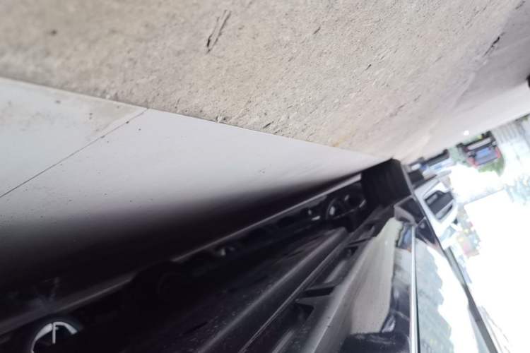 Used Wuling Xingguang 2025 510 km Advanced Smart Version Right Side Sill