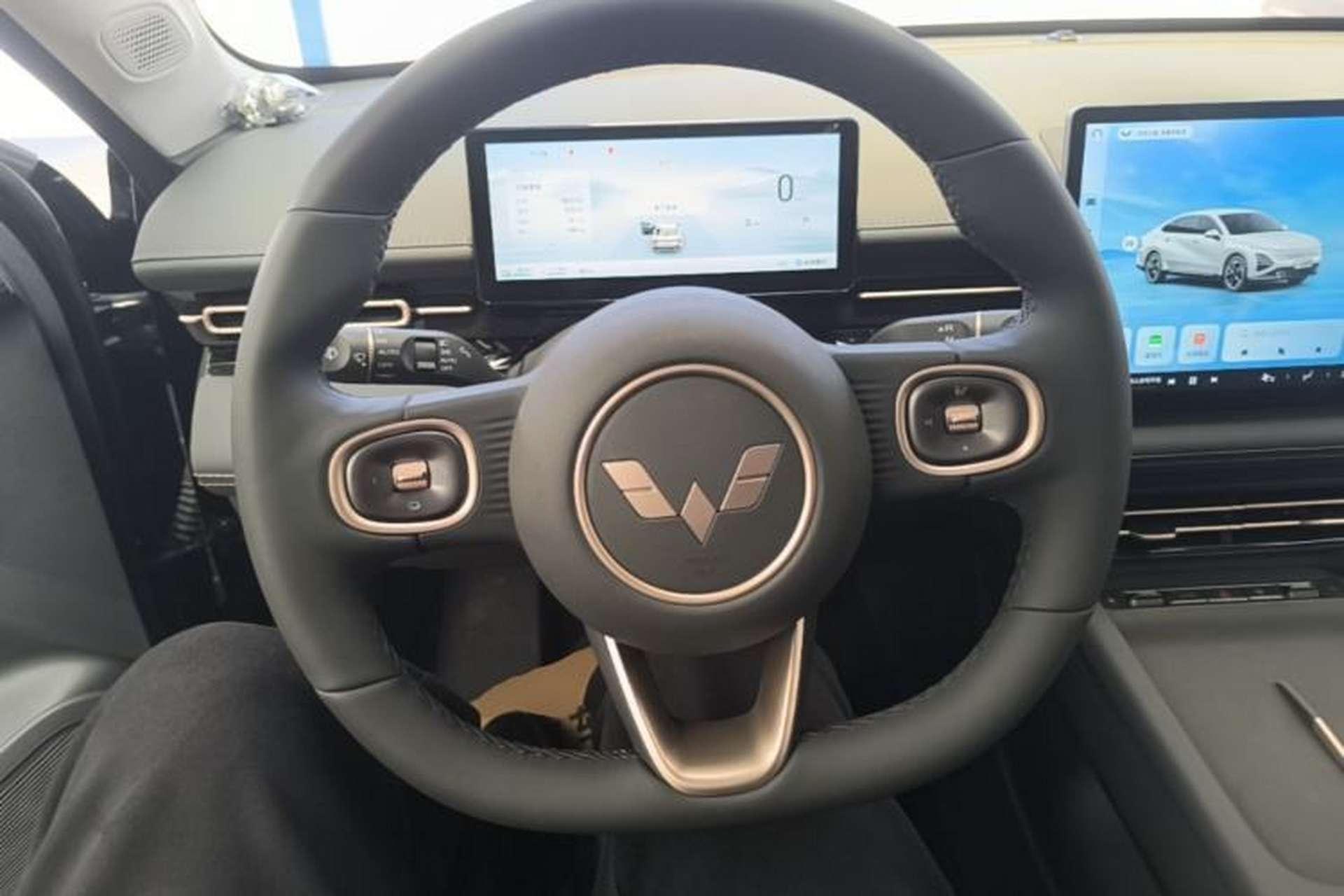 Used Wuling Xingguang 2025 70km Smart Standard Version Steering Wheel