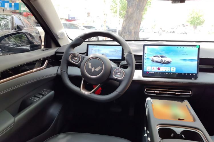Used Wuling Xingguang 2025 70km Smart Standard Version Steering Wheel