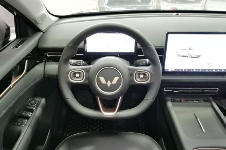 Used Wuling Xingguang 2025 70km Smart Standard Version Steering Wheel