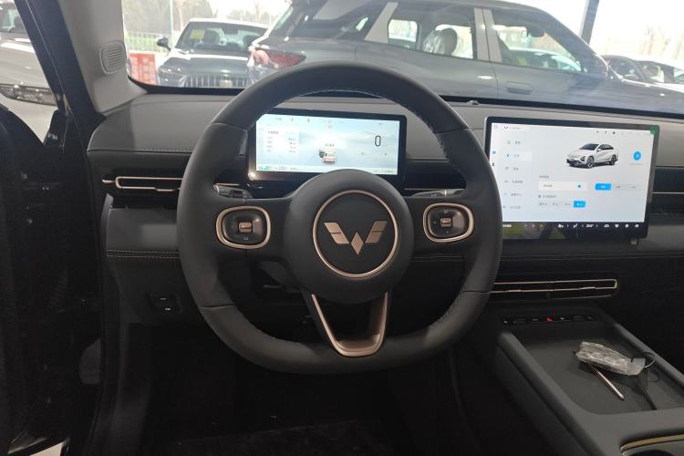 Used Wuling Xingguang 2025 70km Smart Standard Version Steering Wheel