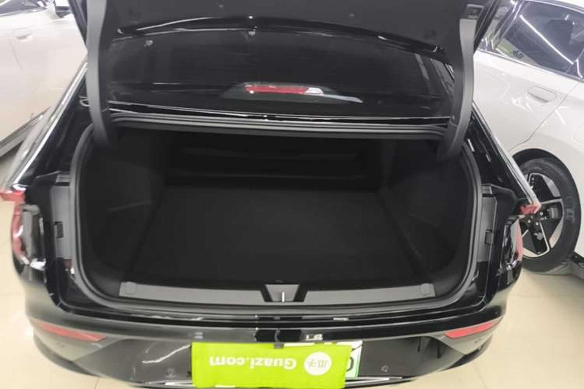 Used Wuling Xingguang 2025 610 km Smart Flagship Version Trunk