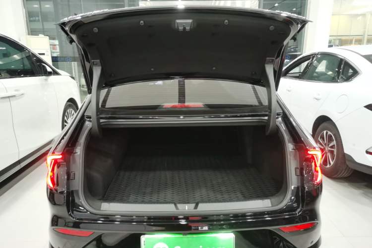Used Wuling Xingguang 2025 70km Smart Standard Version Trunk