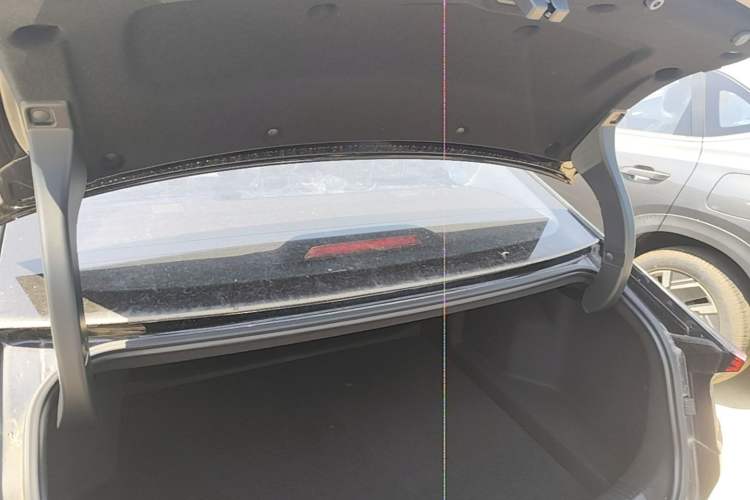 Used Wuling Xingguang 2025 510 km Advanced Smart Version Trunk
