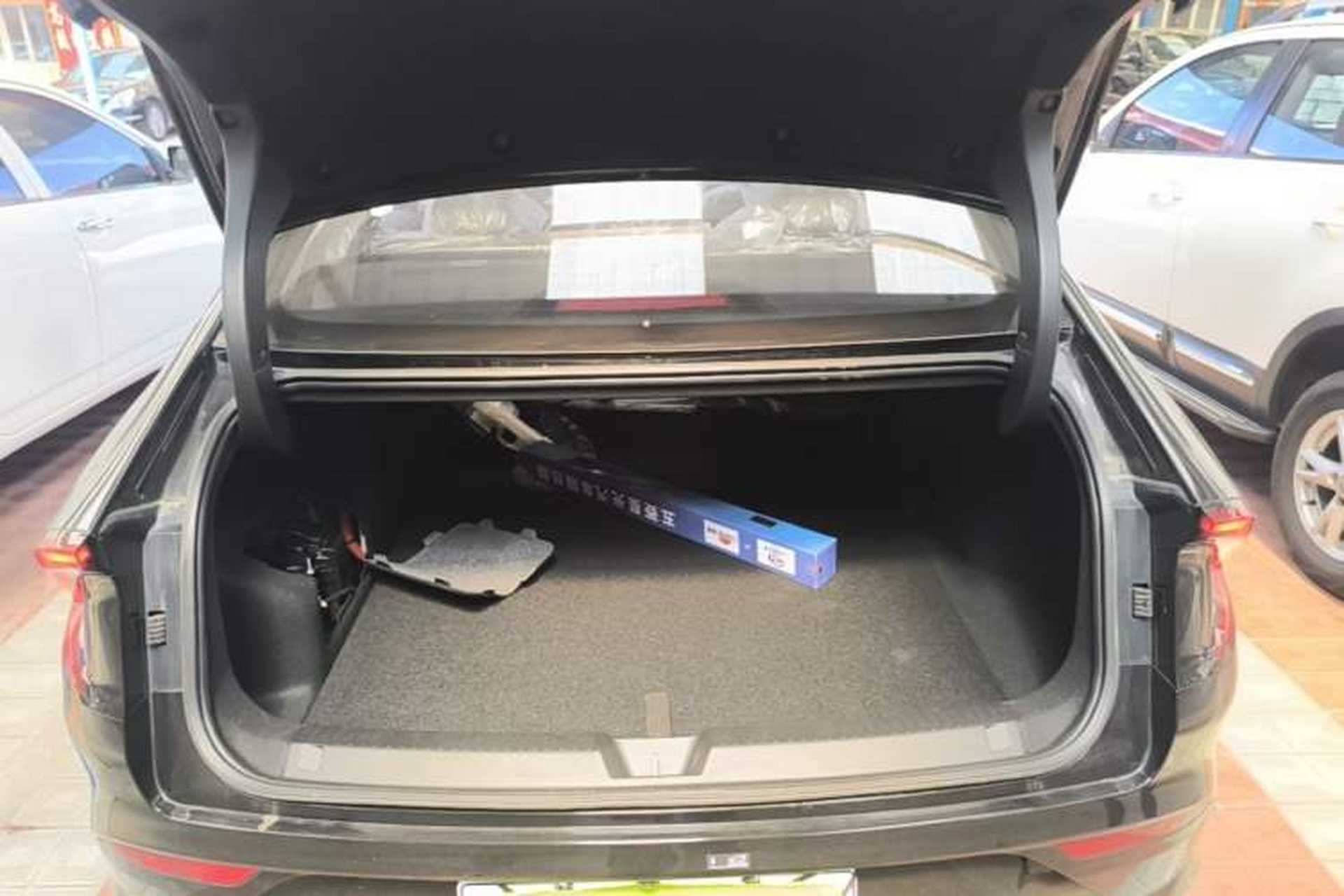 Used Wuling Xingguang 2025 70km Smart Standard Version Trunk