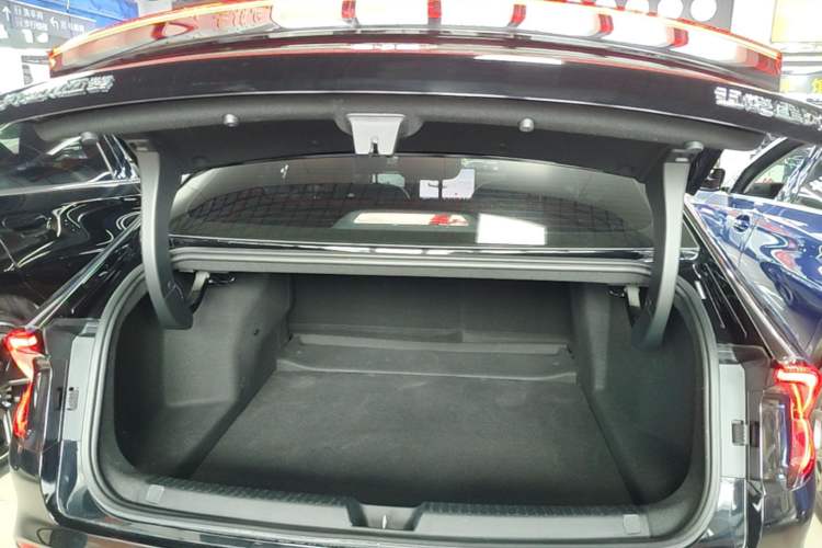 Used Wuling Xingguang 2025 610 km Smart Flagship Version Trunk