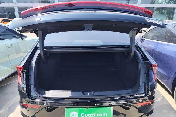 Used Wuling Xingguang 2025 610 km Smart Flagship Version Trunk