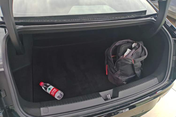 Used Wuling Xingguang 2025 610 km Smart Flagship Version Trunk