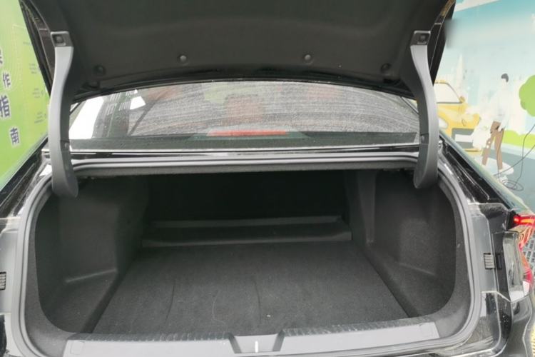 Used Wuling Xingguang 2025 610 km Smart Flagship Version Trunk