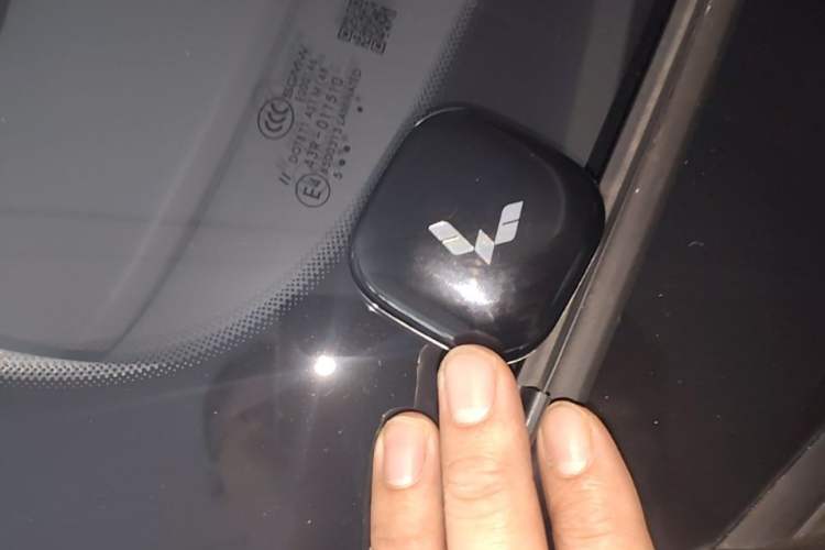 Used Wuling Xingguang 2025 70km Smart Standard Version Vehicle Key