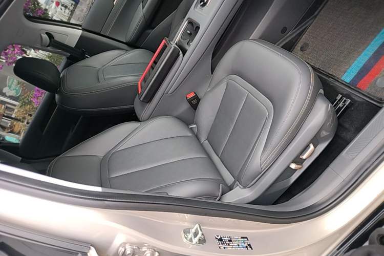Used Wuling Xingguang 2025 610 km Smart Flagship Version Right Front Seat