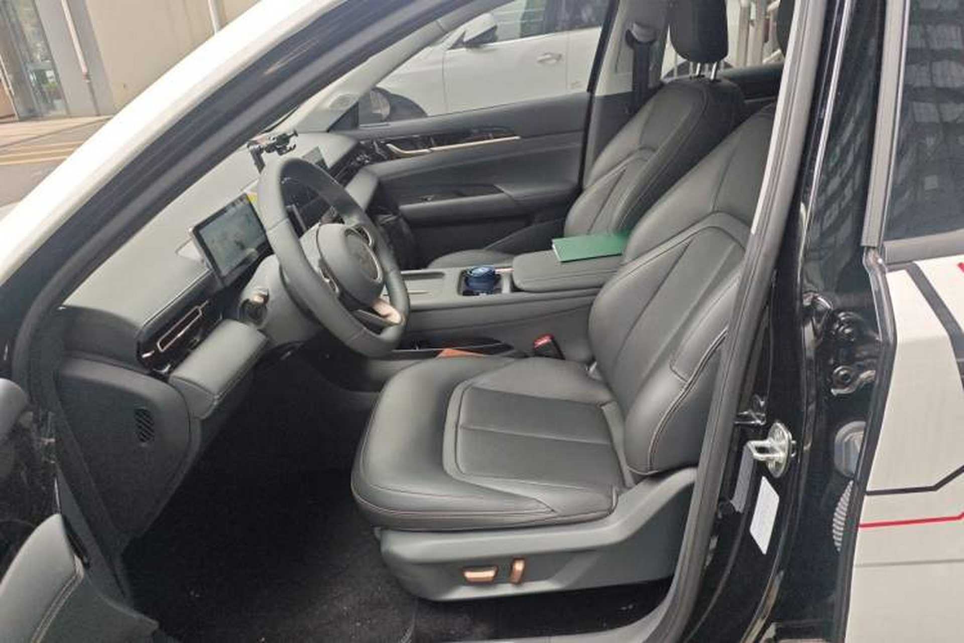Used Wuling Xingguang 2025 70km Smart Standard Version Left Front Seat