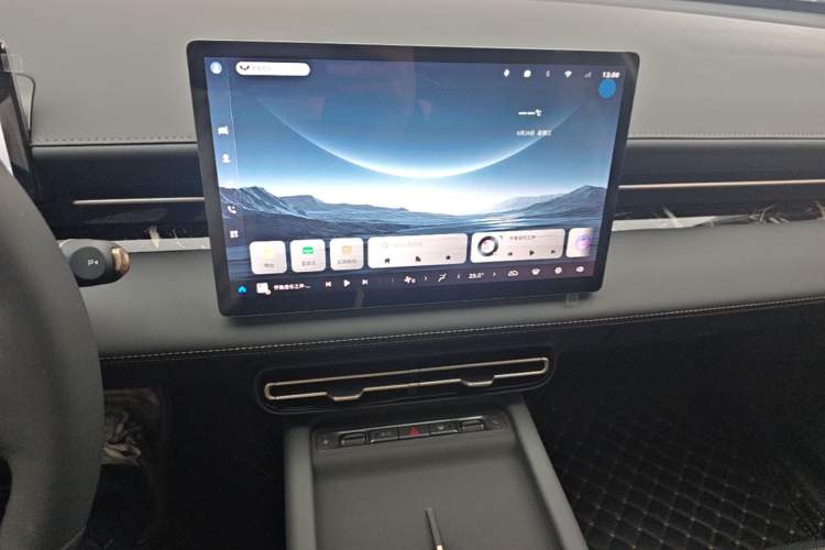 Used Wuling Xingguang 2025 70km Smart Standard Version Audio And AC Panel