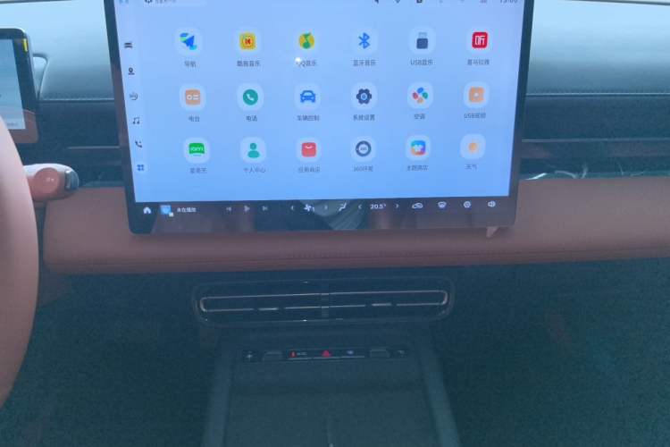 Used Wuling Xingguang 2025 150 km Smart Pilot Version Audio And AC Panel
