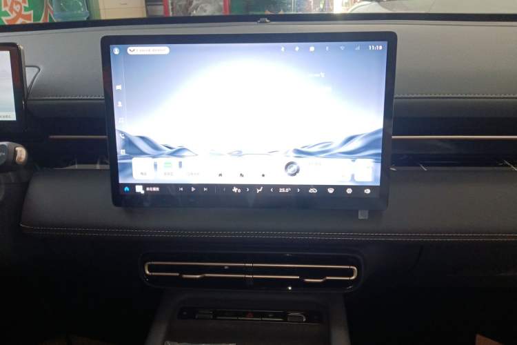 Used Wuling Xingguang 2025 70km Smart Standard Version Audio And AC Panel