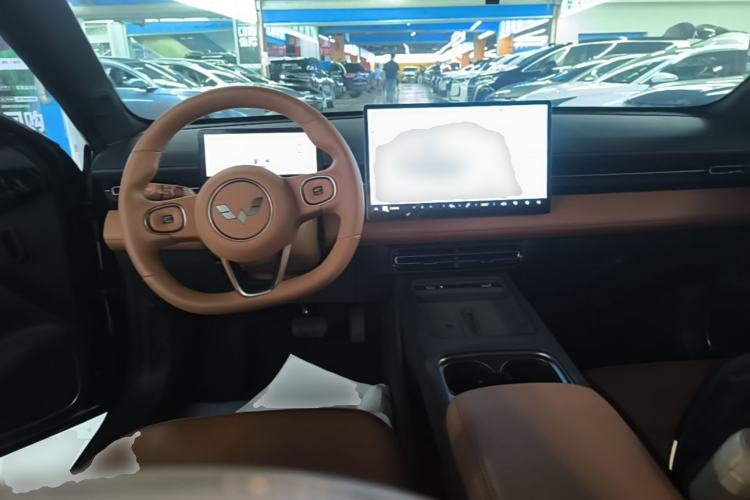 Used Wuling Xingguang 2025 150 km Smart Pilot Version Center Console