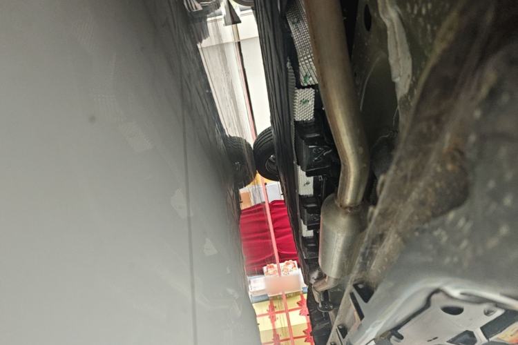 Used Wuling Xingguang 2025 70km Smart Standard Version Chassis Front Left