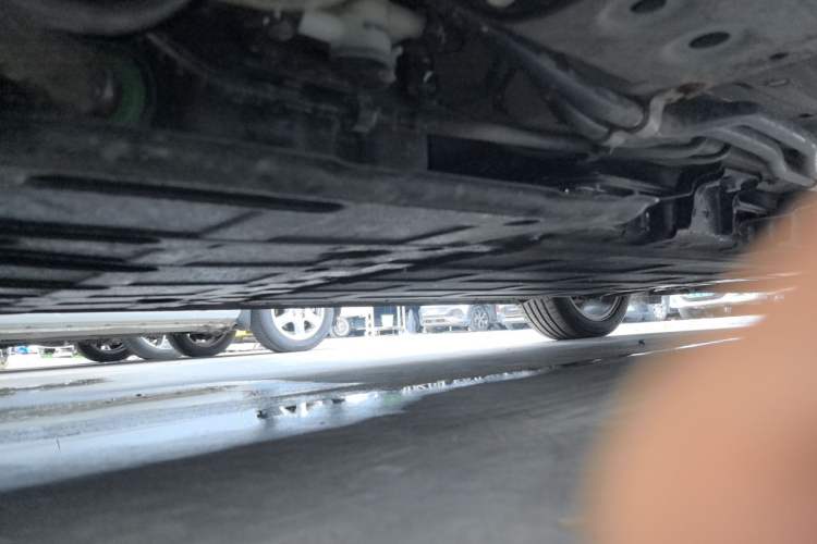 Used Wuling Xingguang 2025 150 km Smart Pilot Version Chassis Rear Right