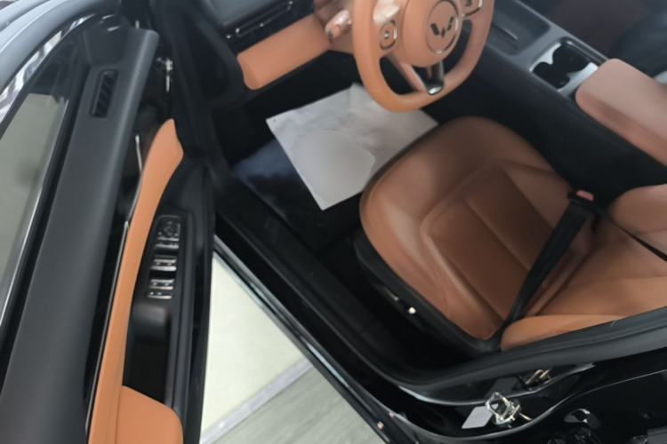 Used Wuling Xingguang 2025 150 km Smart Pilot Version Driver Seat