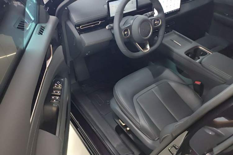 Used Wuling Xingguang 2025 70km Smart Standard Version Driver Seat