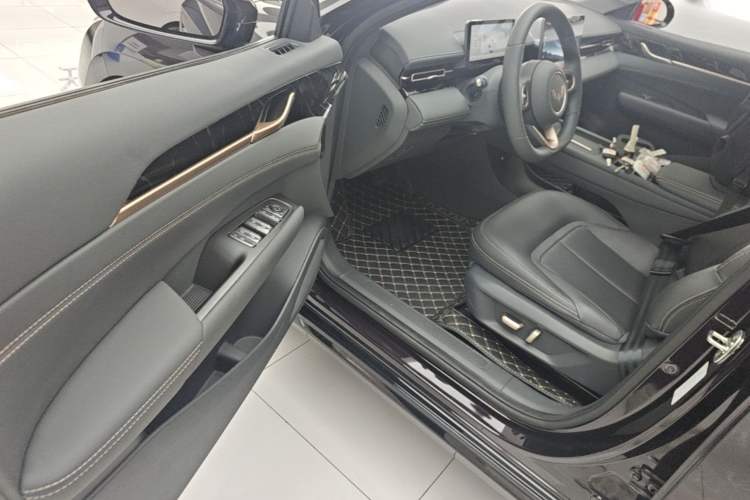 Used Wuling Xingguang 2025 70km Smart Standard Version Driver Seat