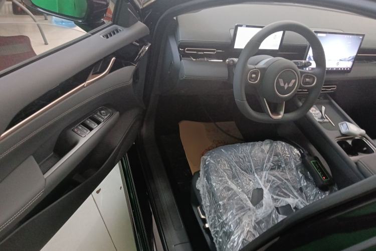 Used Wuling Xingguang 2025 70km Smart Standard Version Driver Seat