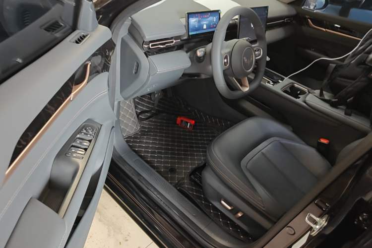 Used Wuling Xingguang 2025 70km Smart Standard Version Driver Seat