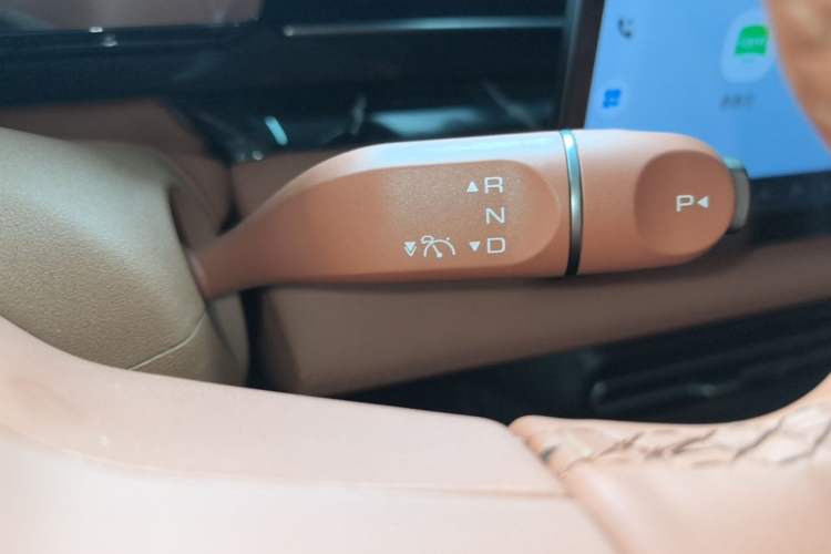 Used Wuling Xingguang 2025 150 km Smart Pilot Version Gear Lever