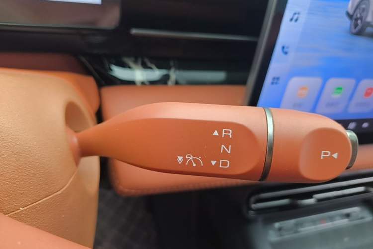 Used Wuling Xingguang 2025 150 km Smart Pilot Version Gear Lever