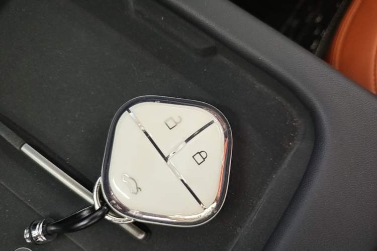 Used Wuling Xingguang 2025 150 km Smart Pilot Version Interior 1