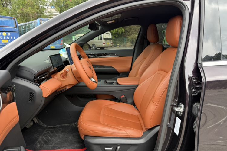 Used Wuling Xingguang 2025 150 km Smart Pilot Version Interior 2