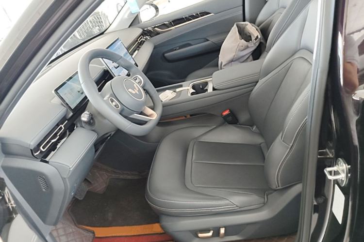 Used Wuling Xingguang 2025 70km Smart Standard Version Left Front Seat