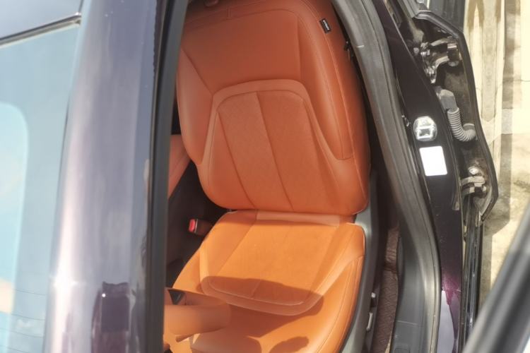 Used Wuling Xingguang 2025 150 km Smart Pilot Version Left Front Seat