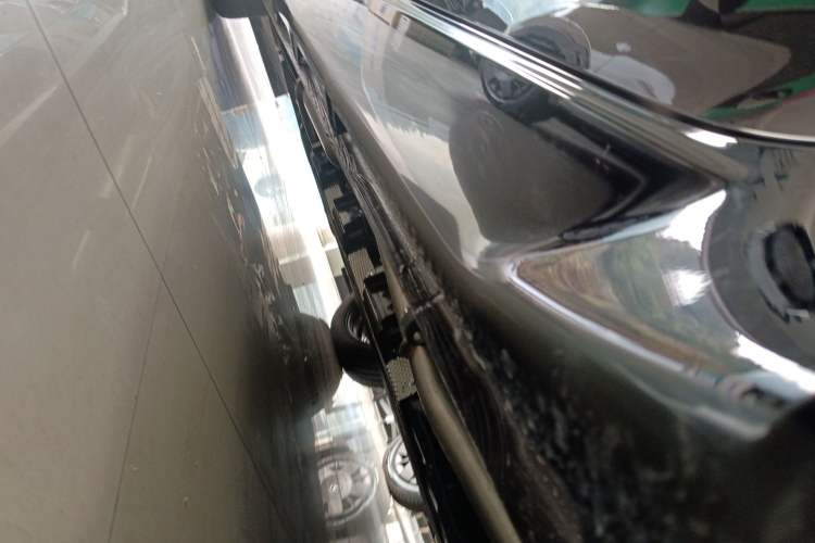 Used Wuling Xingguang 2025 70km Smart Standard Version Left Side Sill