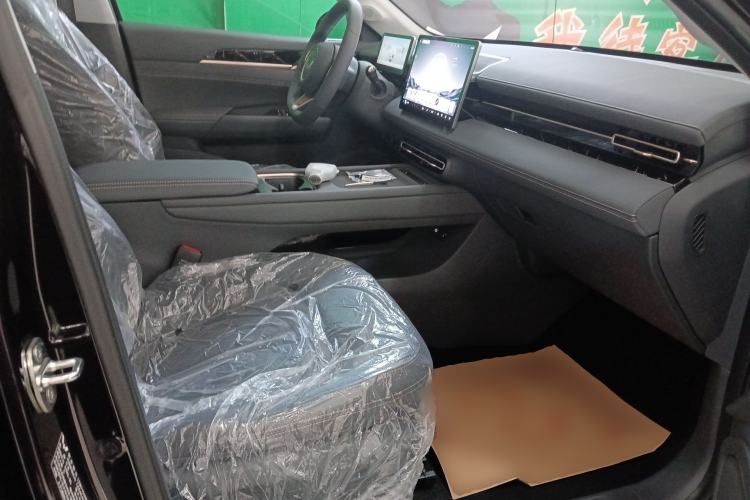 Used Wuling Xingguang 2025 70km Smart Standard Version Right Front Seat