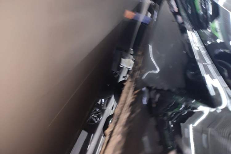 Used Wuling Xingguang 2025 70km Smart Standard Version Right Side Sill