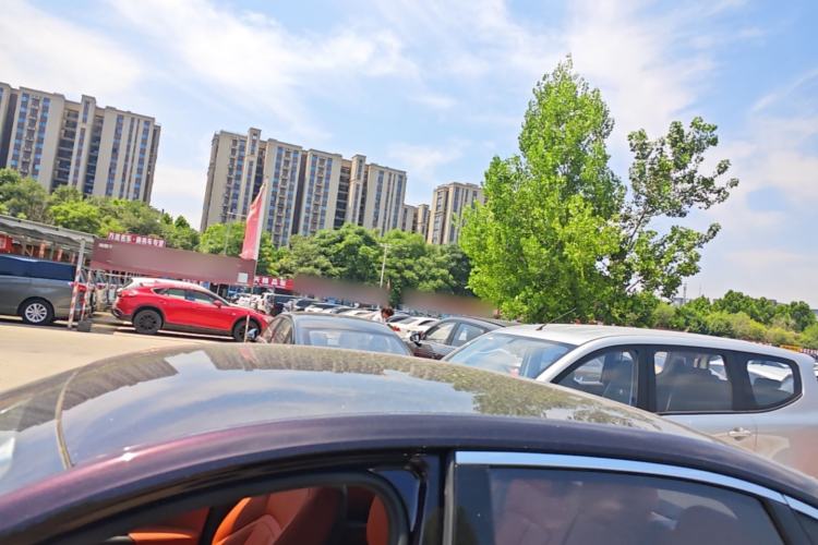 Used Wuling Xingguang 2025 150 km Smart Advanced Version Roof