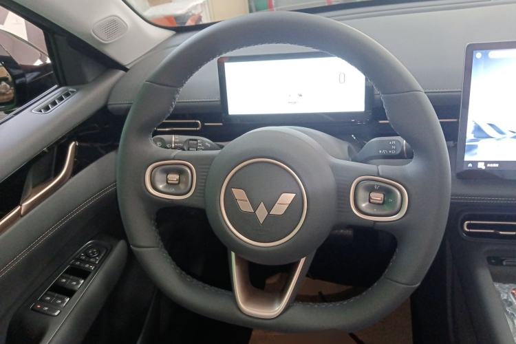 Used Wuling Xingguang 2025 70km Smart Standard Version Steering Wheel